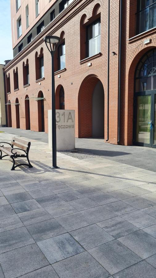Mieszkanie W Nowoczesnym Halo Apartament W Centrum Wroclaw Ngoại thất bức ảnh