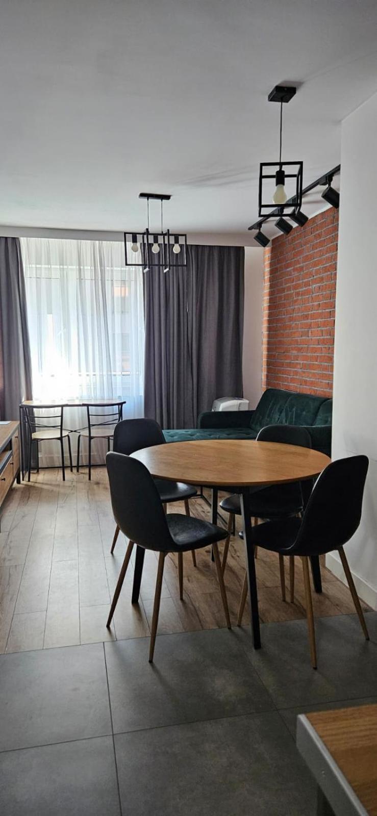 Mieszkanie W Nowoczesnym Halo Apartament W Centrum Wroclaw Ngoại thất bức ảnh