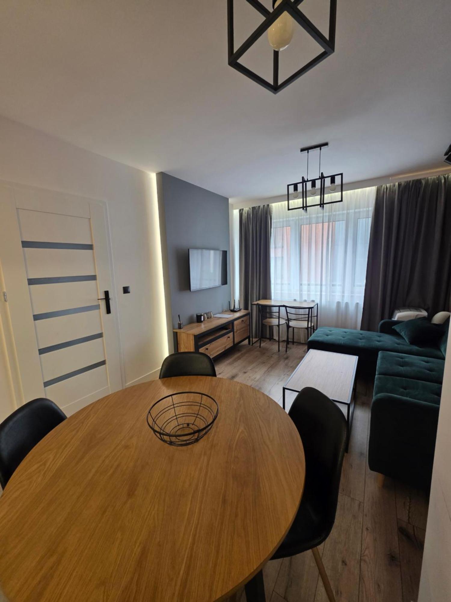 Mieszkanie W Nowoczesnym Halo Apartament W Centrum Wroclaw Ngoại thất bức ảnh